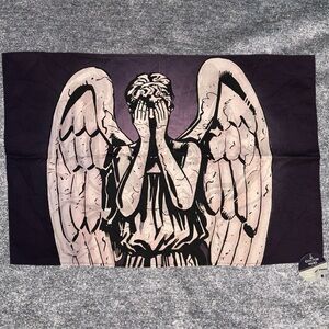 Doctor Who Weeping Angel Tea Towel NWT